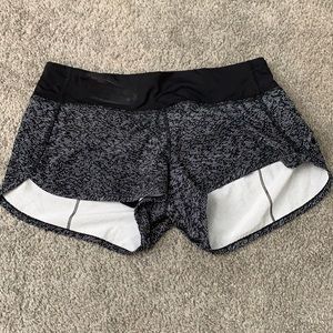 Lululemon size 6 shorts